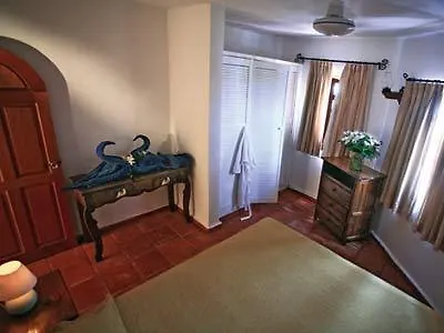 Hotel El Patio